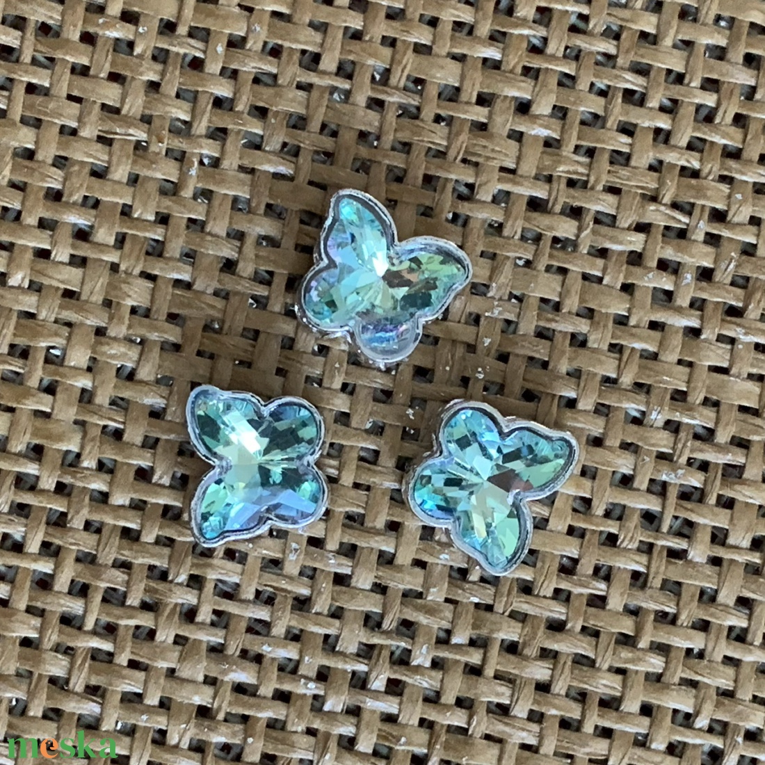 3 db fém köztes/összekötőelem csiszolt üveg betéttel - cicafej/pillangó - kellékek & szerszámok - ásvány alapanyag - splitter - Meska.hu