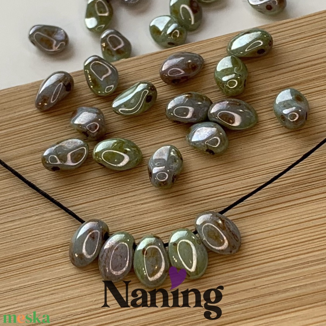 20db PRECIOSA cseh üvegszirom � préselt üveggyöngy � 6x8mm  (25ft/db) - kellékek & szerszámok - gyöngyfűzés kellékek - preciosa kristály - Meska.hu