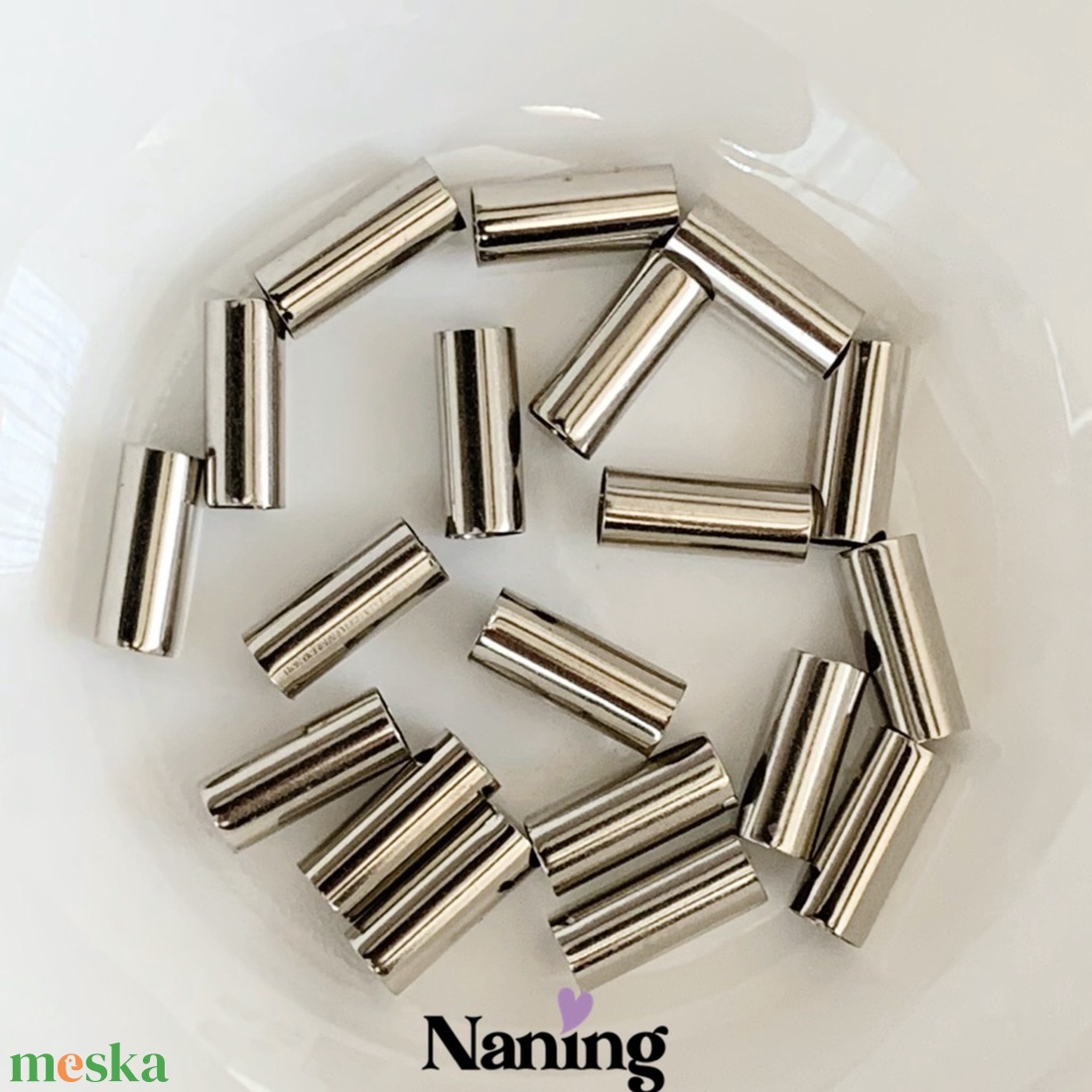 40 db csőköztes - 5x12mm - nikkelszín - (10ft/db) - kellékek & szerszámok - gyöngyfűzés kellékek - fém köztesek - Meska.hu