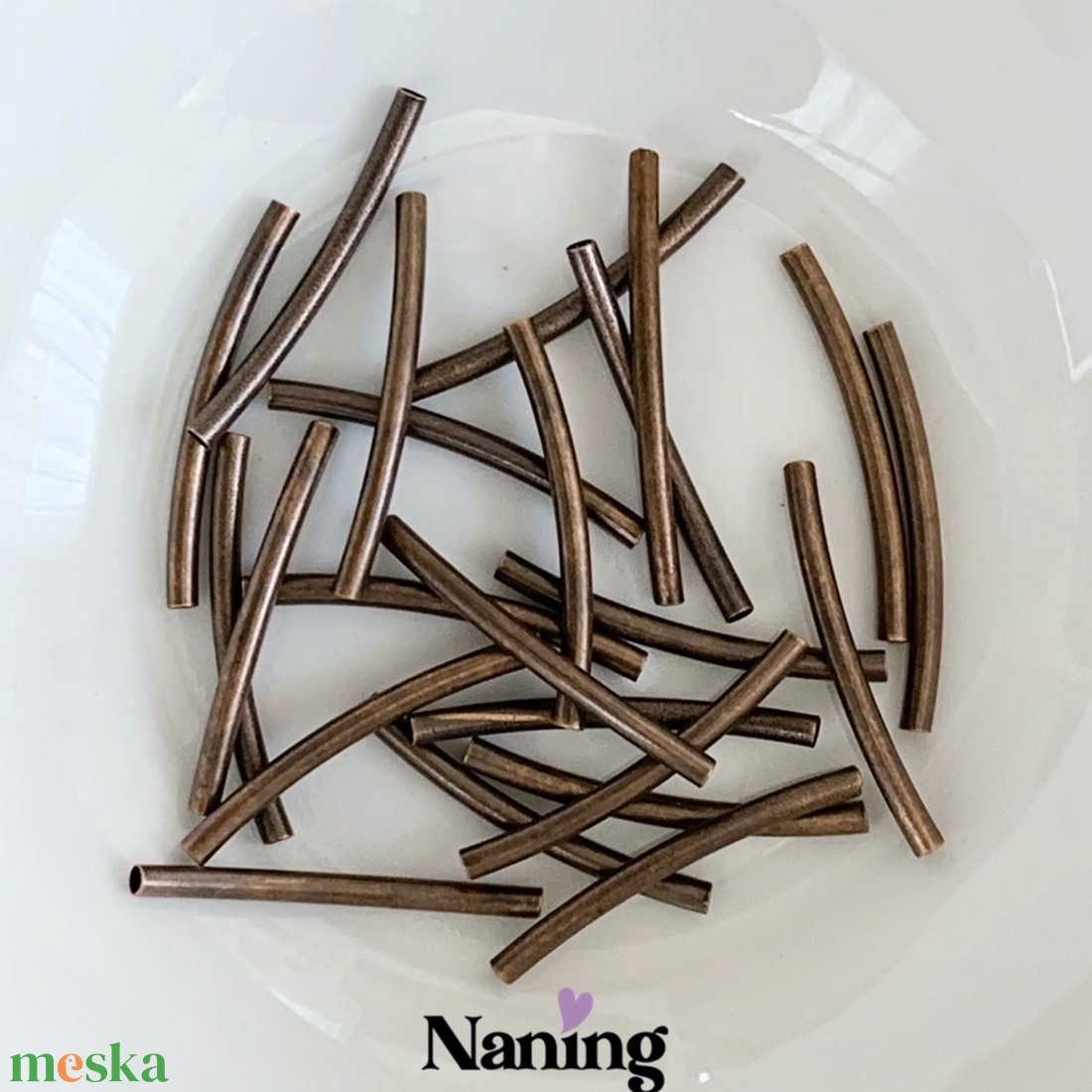 30db - ívelt csőköztes - 2x25mm - (15ft/db) - kellékek & szerszámok - gyöngyfűzés kellékek - fém köztesek - Meska.hu