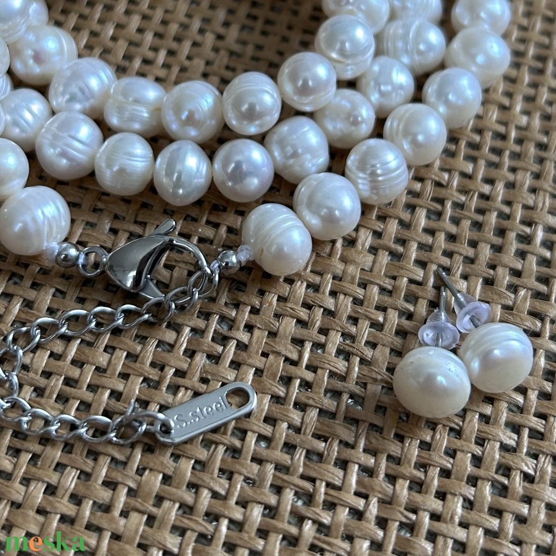 Édesvízi tenyésztettgyöngy - szett - nyaklánc/fülbevaló - 51cm + 6cm lánchosszabbító - esküvő - ékszer - ékszerszett - Meska.hu