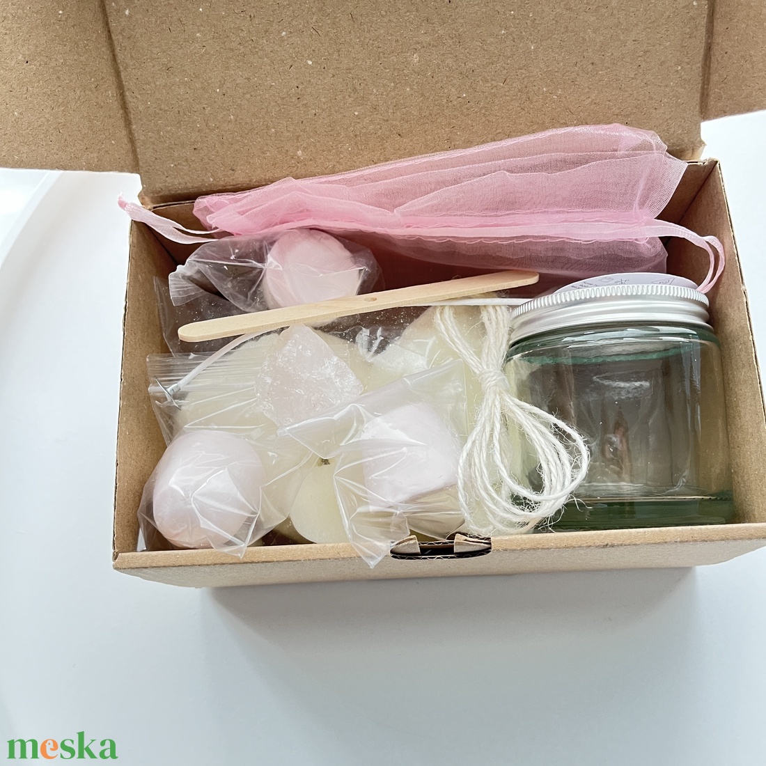 DIY Szójagyertya öntő alapanyag egységcsomag BIO illóolajokkal és rózsakvarccal - diy (csináld magad) - egységcsomag - Meska.hu DIY Szójagyertya öntő alapanyag egységcsomag BIO illóolajokkal és rózsakvarccal - diy (csináld magad) - egységcsomag - Meska.hu