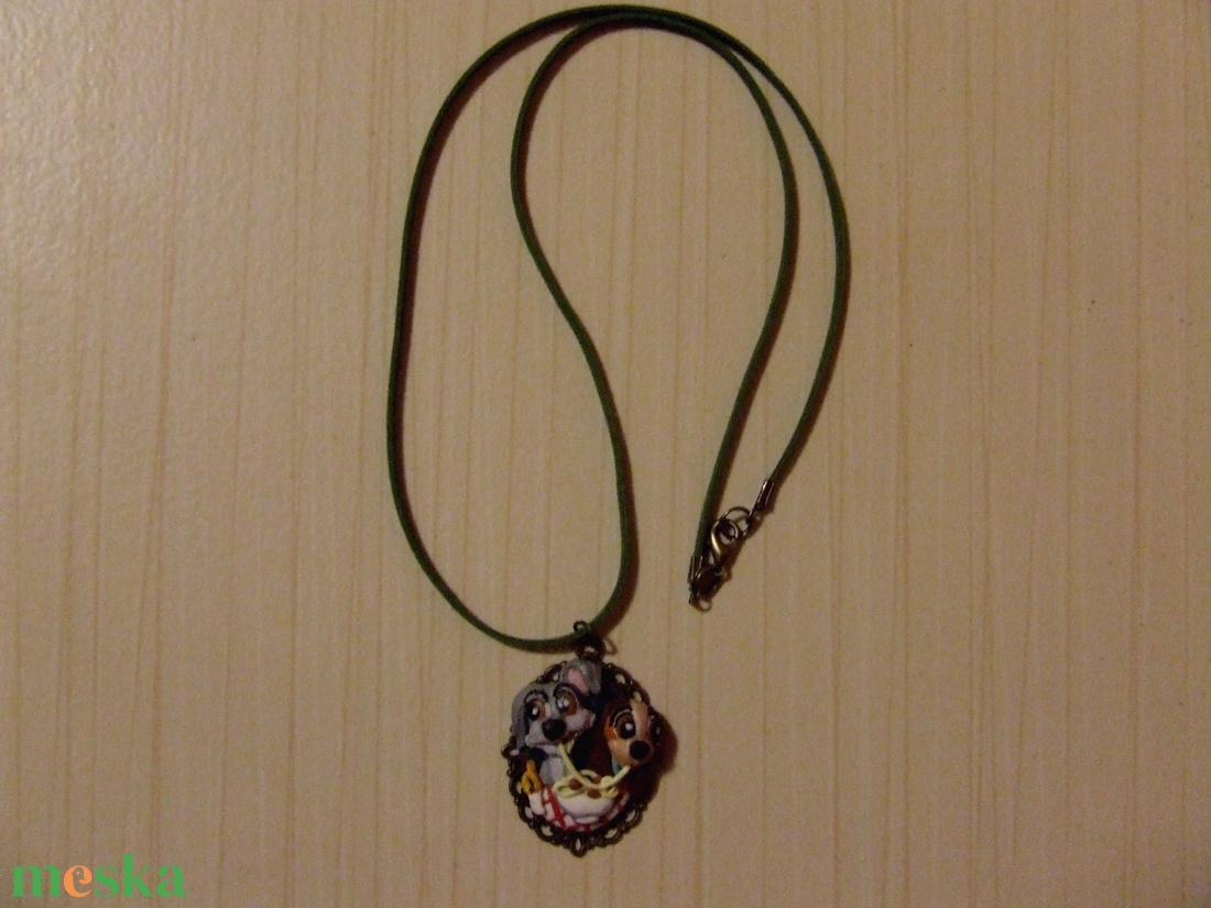 Susi és Tekergő nyaklánc - ékszer - nyaklánc - medálos nyaklánc - Meska.hu