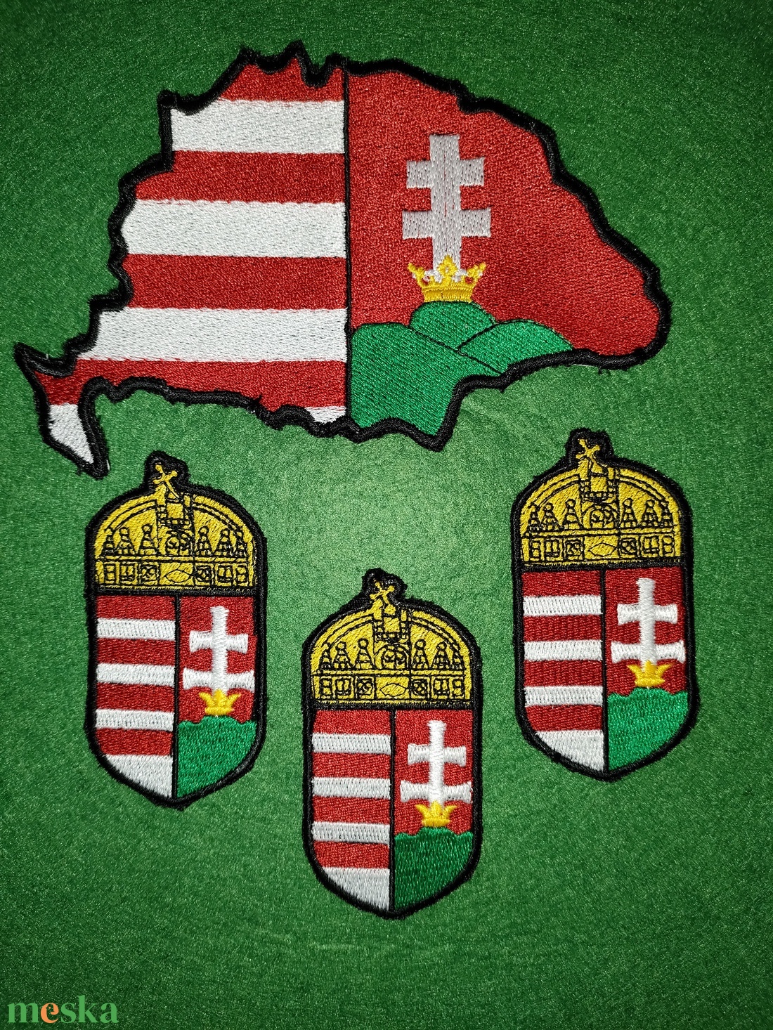 Hímzett felvarró - Magyar címer - kellékek & szerszámok - méteráru - felvarrható, vasalható kellék - Meska.hu Hímzett felvarró - Magyar címer - kellékek & szerszámok - méteráru - felvarrható, vasalható kellék - Meska.hu