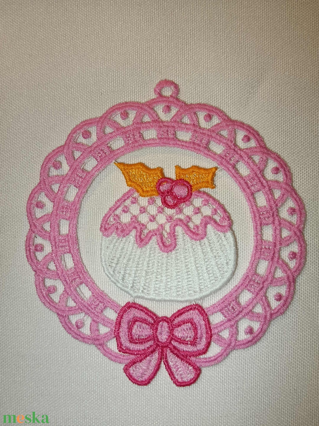 Csipke dísz keretben, többféle, felakasztható - Színes dísz - karácsony - karácsonyi lakásdekoráció - karácsonyfadíszek - Meska.hu