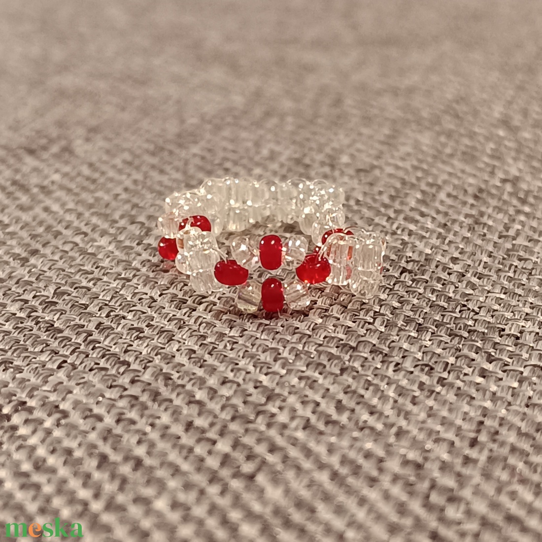 Candy cane mintájú gyöngy gyűrű - ékszer - gyűrű - gyöngyös gyűrű - Meska.hu Candy cane mintájú gyöngy gyűrű - ékszer - gyűrű - gyöngyös gyűrű - Meska.hu