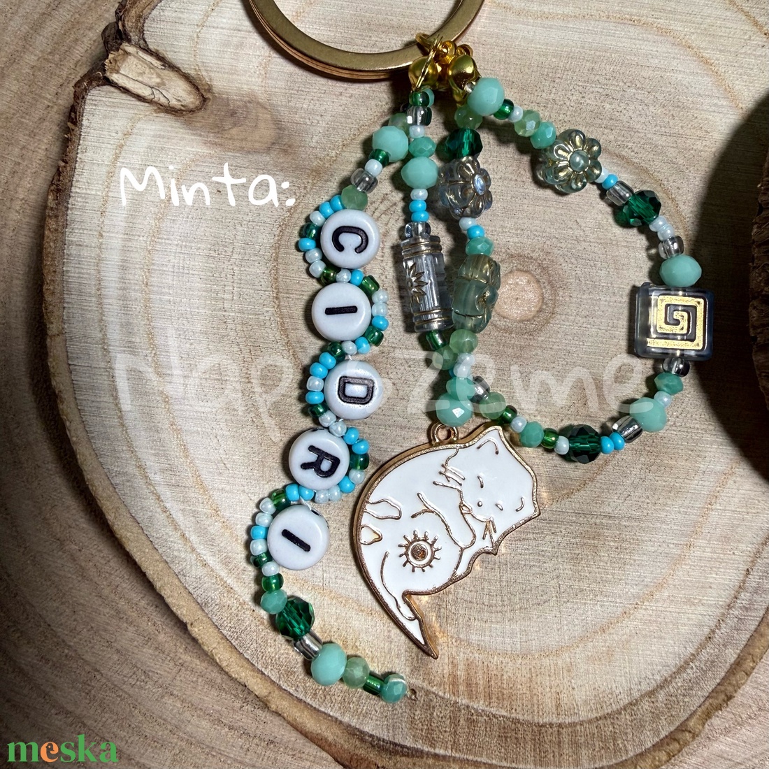 Kék-fehér gyöngy kulcstartó - táska & tok - kulcstartó & táskadísz - kulcstartó - Meska.hu