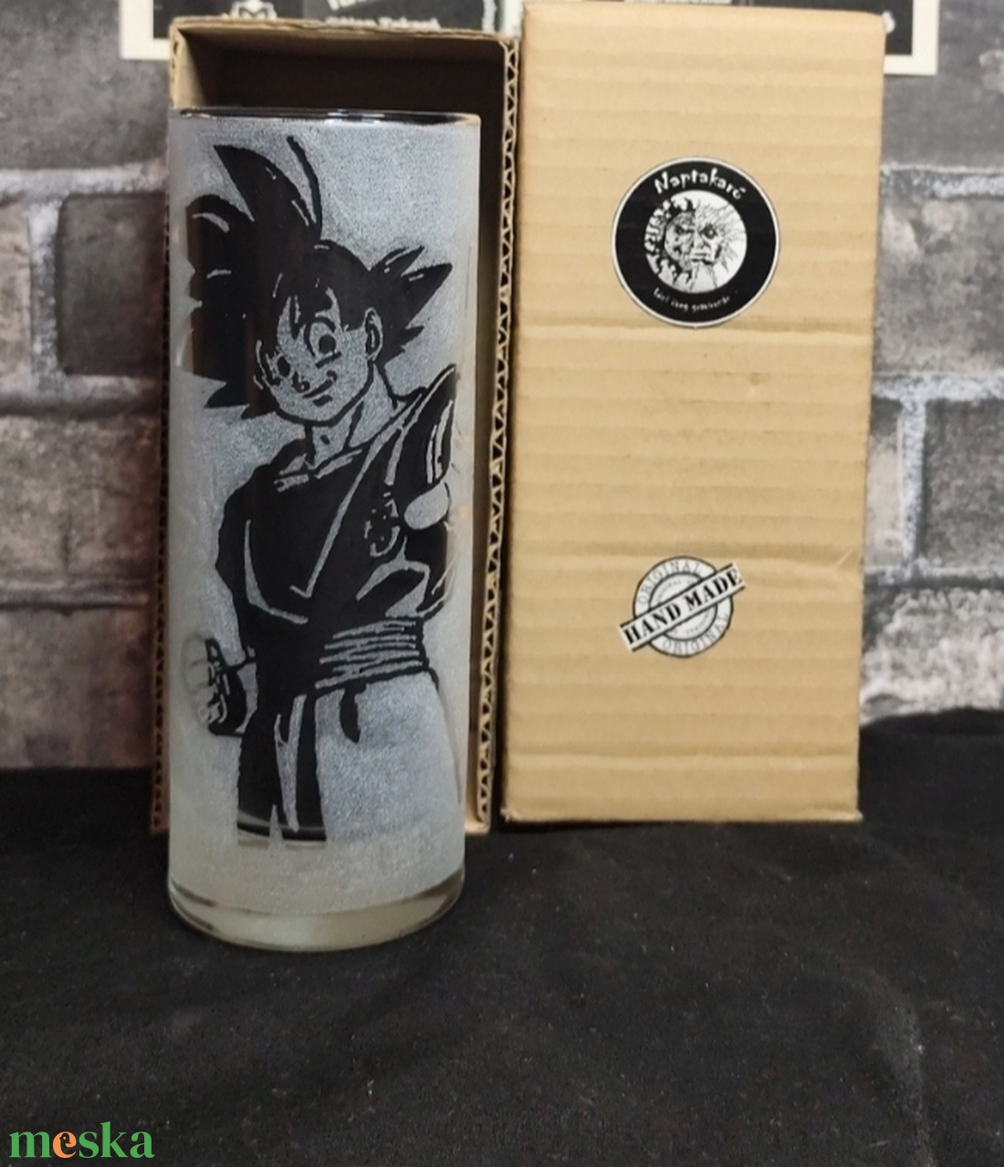 Son Goku mutat Kézzel gravírozott üveg pohár - otthon & életmód - konyhafelszerelés, tálalás - konyhai dekoráció - konyhai dísz - Meska.hu Son Goku mutat Kézzel gravírozott üveg pohár - otthon & életmód - konyhafelszerelés, tálalás - konyhai dekoráció - konyhai dísz - Meska.hu