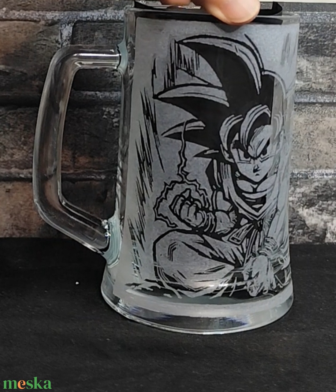 Son Goku Korsó Kézzel gravírozott üveg  - otthon & életmód - konyhafelszerelés, tálalás - italos kellékek - italtartó - Meska.hu