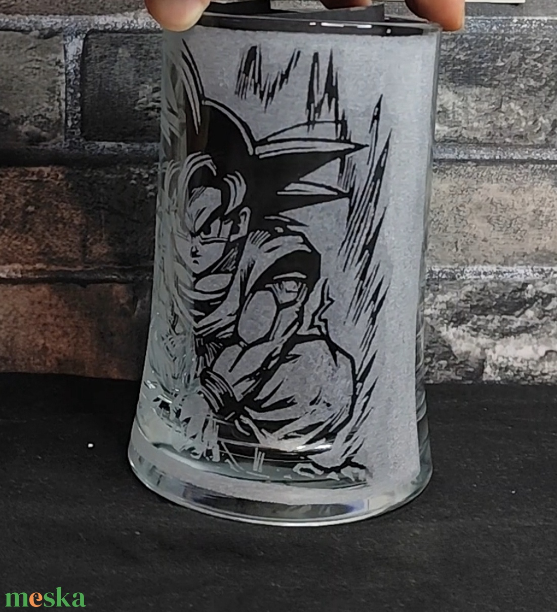 Son Goku Korsó Kézzel gravírozott üveg  - otthon & életmód - konyhafelszerelés, tálalás - italos kellékek - italtartó - Meska.hu