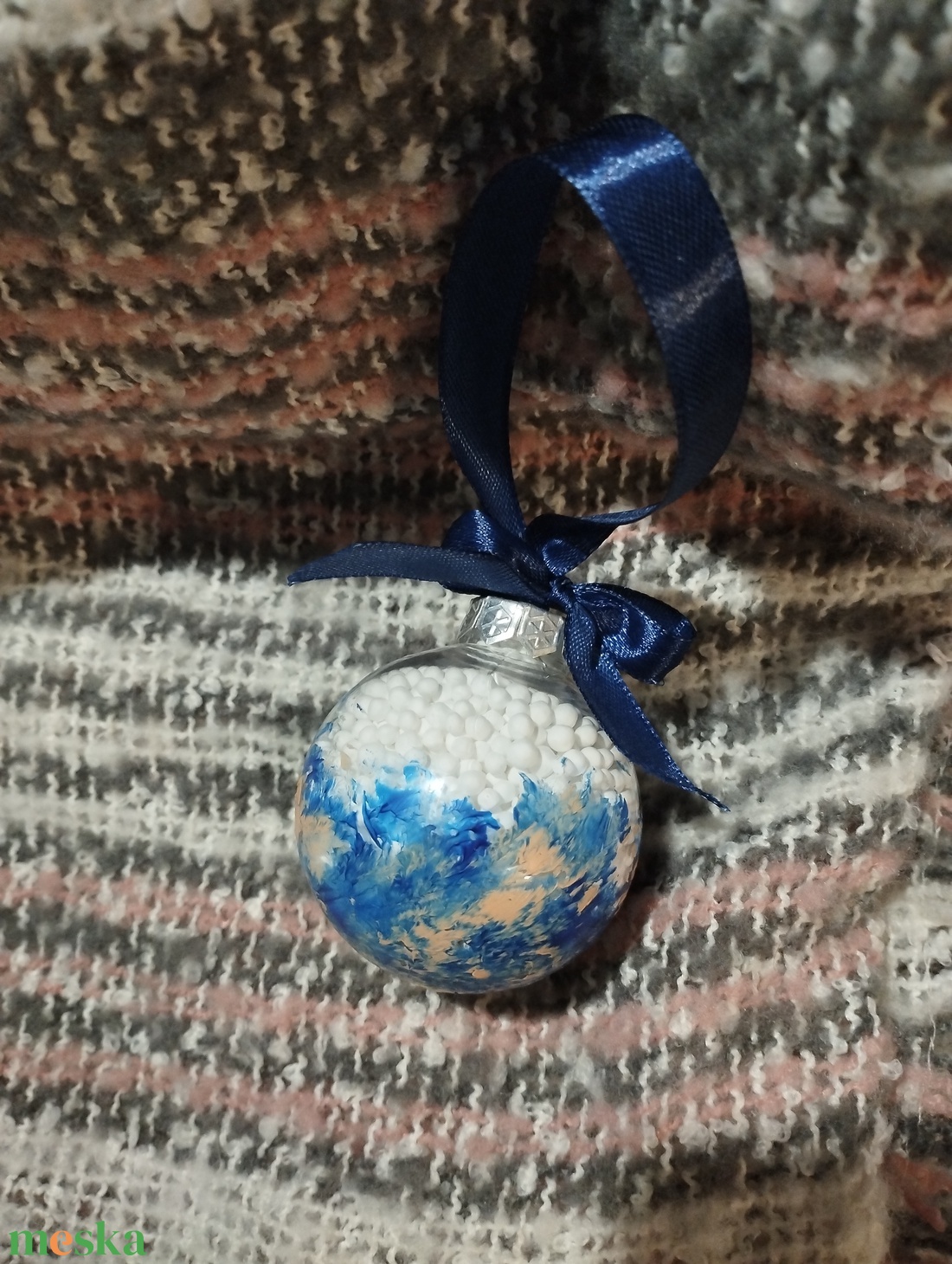 Absztrakt, kék, töltött gömbdísz - karácsony - karácsonyi lakásdekoráció - karácsonyfadíszek - Meska.hu