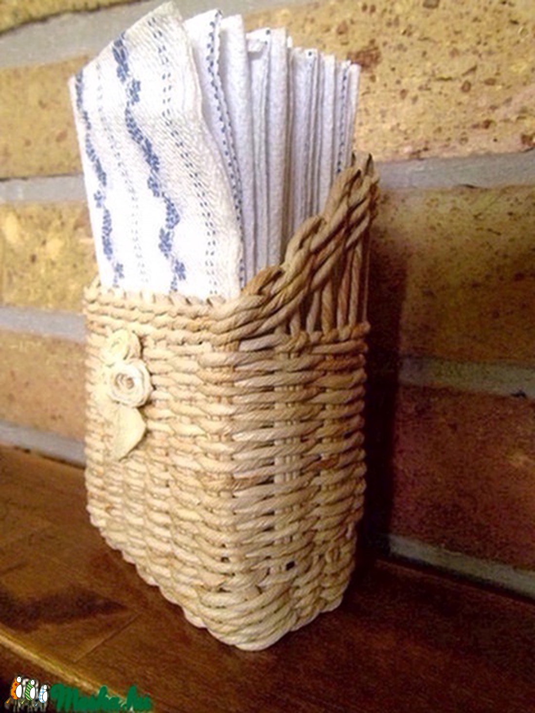 Tároló csuhéból - kicsi -  - Meska.hu