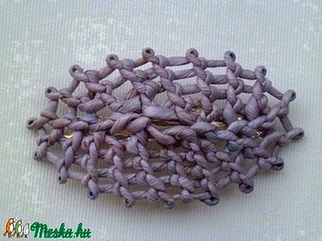 Hajcsat csuhéból -  - Meska.hu