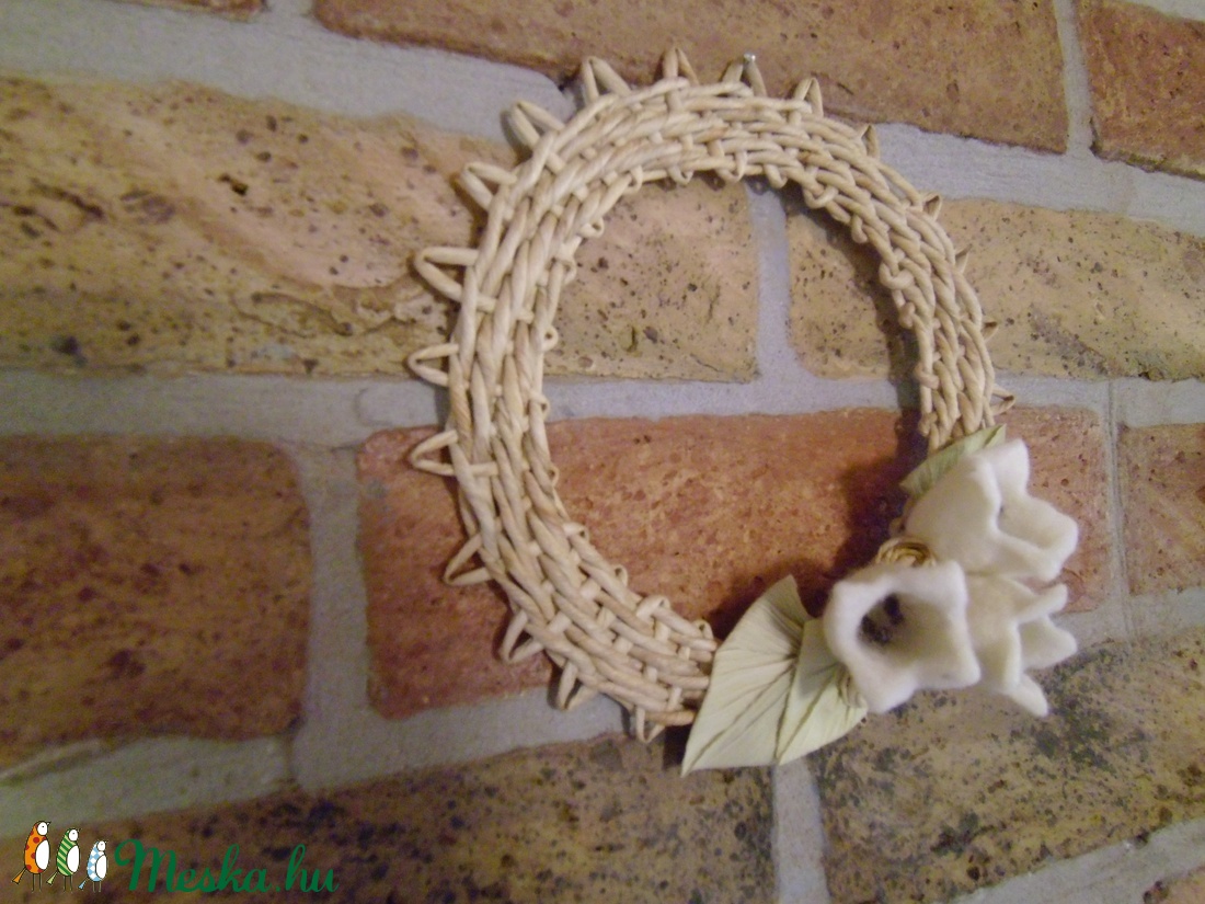 Ablak vagy ajtódísz - nemeztulipánokkal -  - Meska.hu