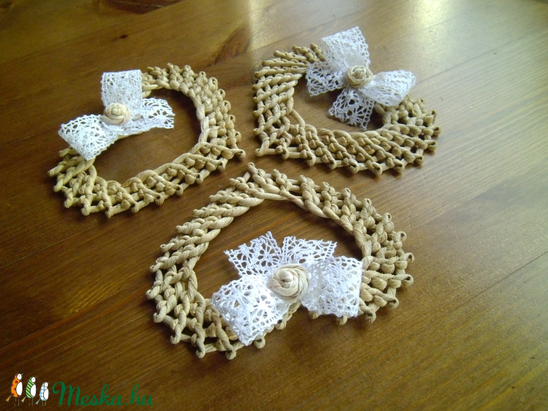 Csuhészívek csipkével -  - Meska.hu