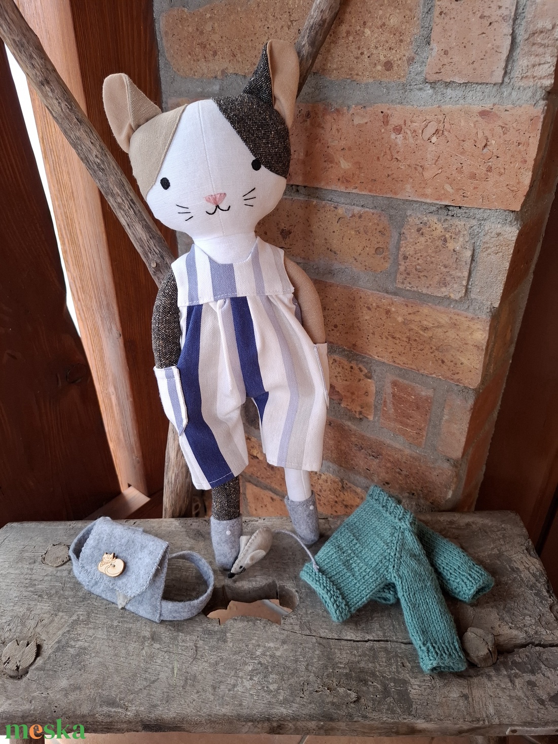 Bendegúz a cica fiúcska- öltöztethető varrott macska figura - játék & sport - plüssállat & játékfigura - más figura - Meska.hu