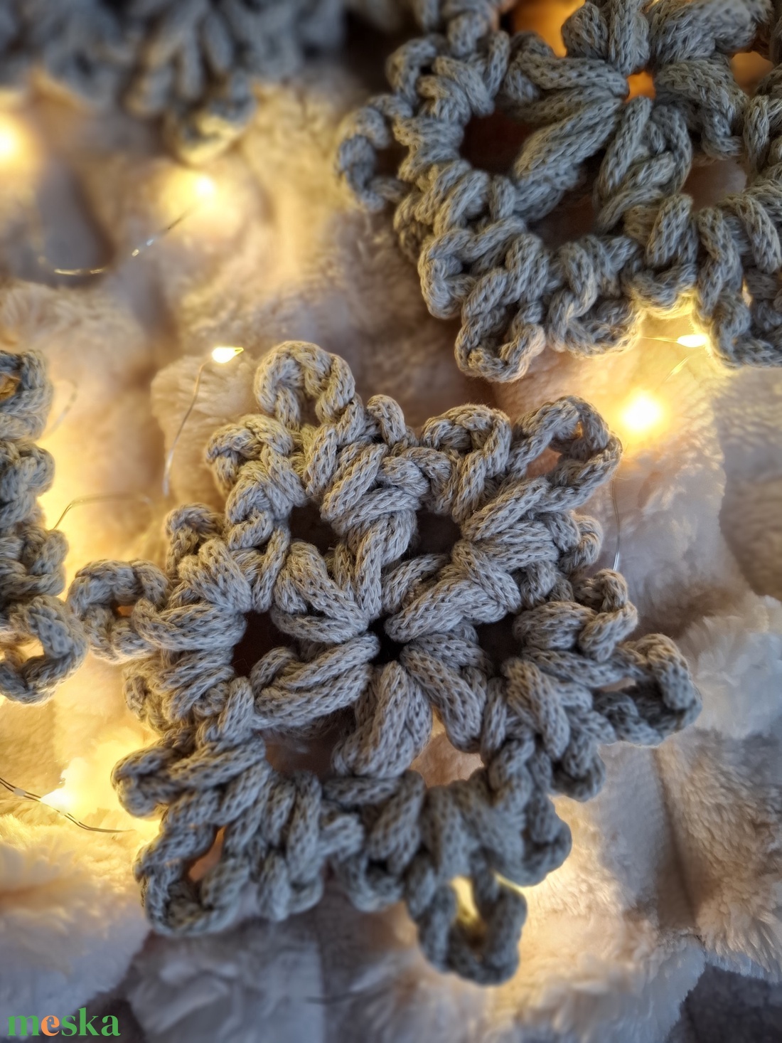 Hópehely - beige - karácsony - karácsonyi lakásdekoráció - karácsonyfadíszek - Meska.hu