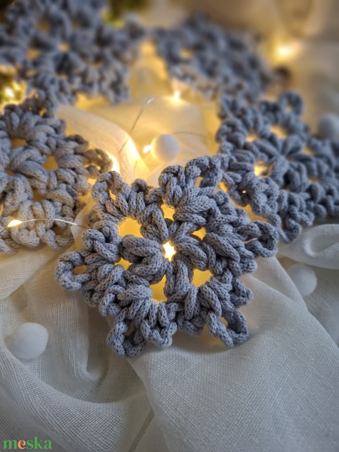 Hópehely - szürke - karácsony - karácsonyi lakásdekoráció - karácsonyfadíszek - Meska.hu