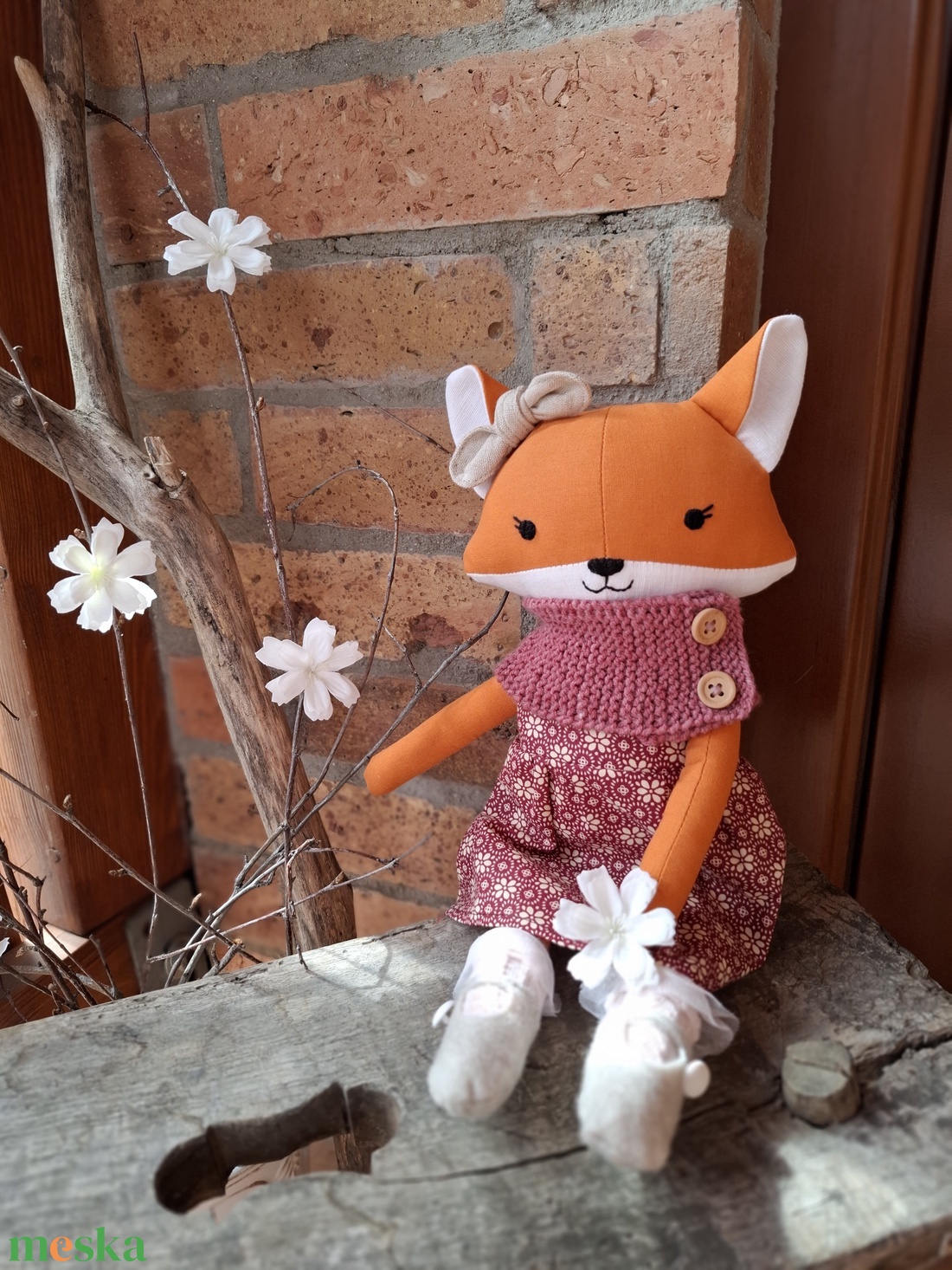 Csele a rókalány - öltöztethető varrott róka figura - játék & sport - plüssállat & játékfigura - róka - Meska.hu