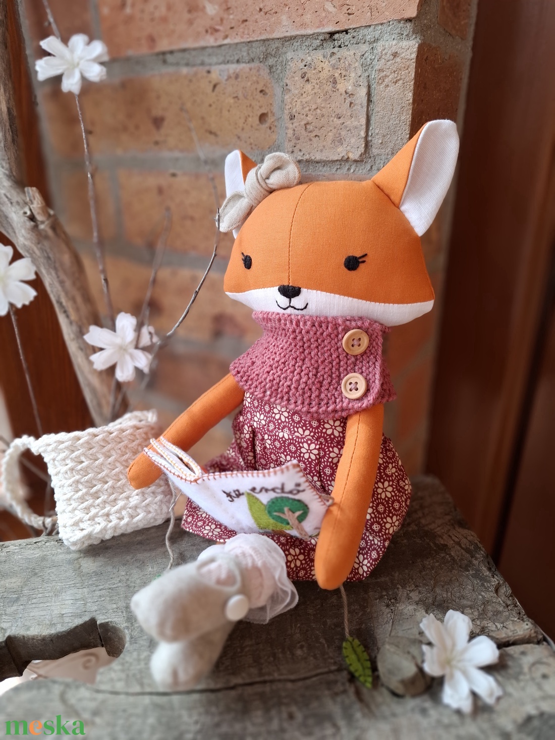 Csele a rókalány - öltöztethető varrott róka figura - játék & sport - plüssállat & játékfigura - róka - Meska.hu