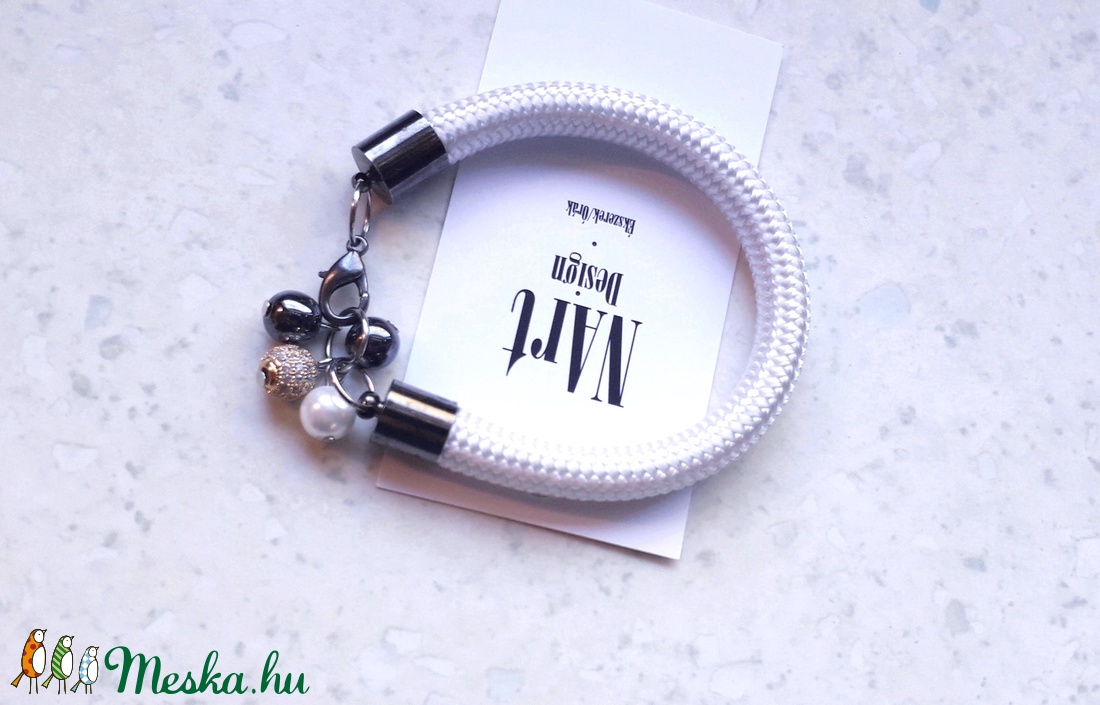 Minim�l Elegancia  Karkötő -  - Meska.hu