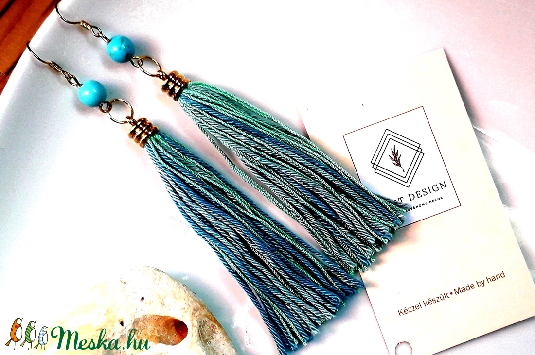 Türkiz bojtos fülbevaló  - ékszer - fülbevaló - lógó fülbevaló - Meska.hu