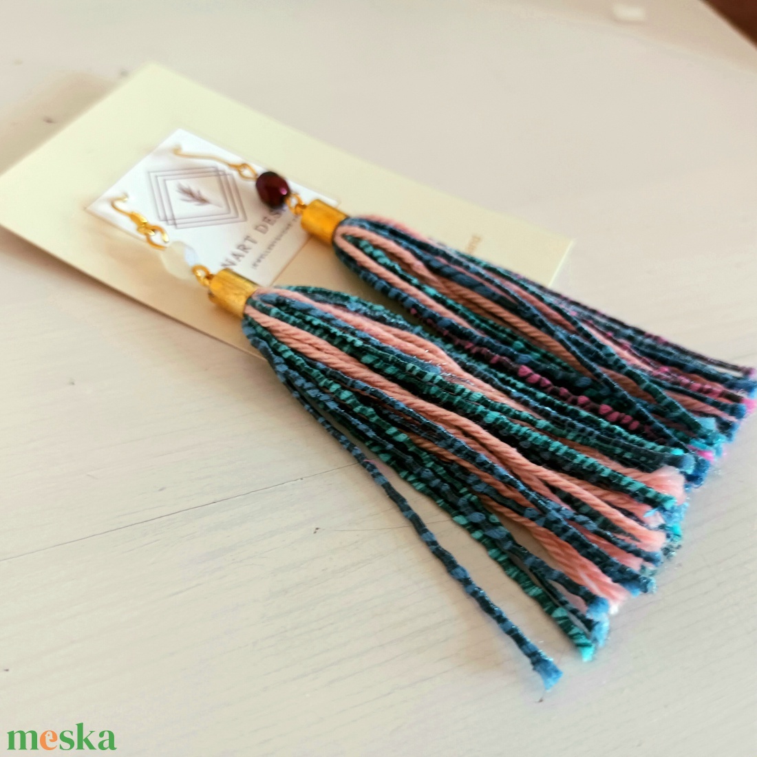 Színes bojtos fülbevaló - ékszer - fülbevaló - rojtos fülbevaló - Meska.hu