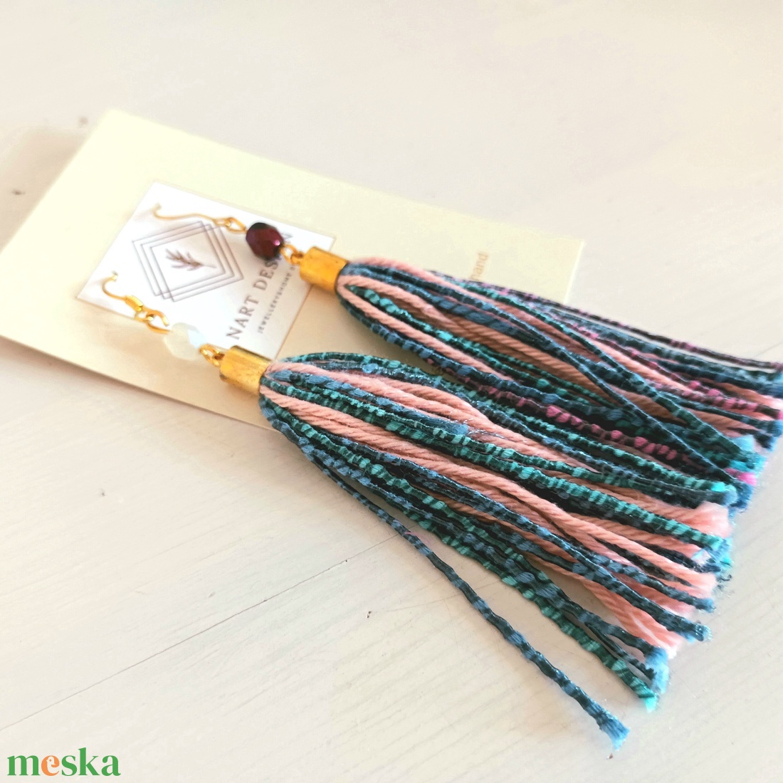 Színes bojtos fülbevaló - ékszer - fülbevaló - rojtos fülbevaló - Meska.hu