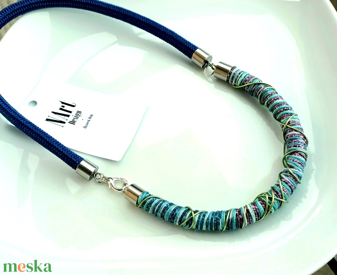 Kék tenger fonal, zsinór nyaklánc - ékszer - nyaklánc - statement nyaklánc - Meska.hu