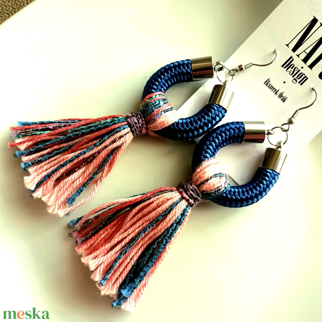 Kék, rózsaszín design fülbevaló - ékszer - fülbevaló - rojtos fülbevaló - Meska.hu