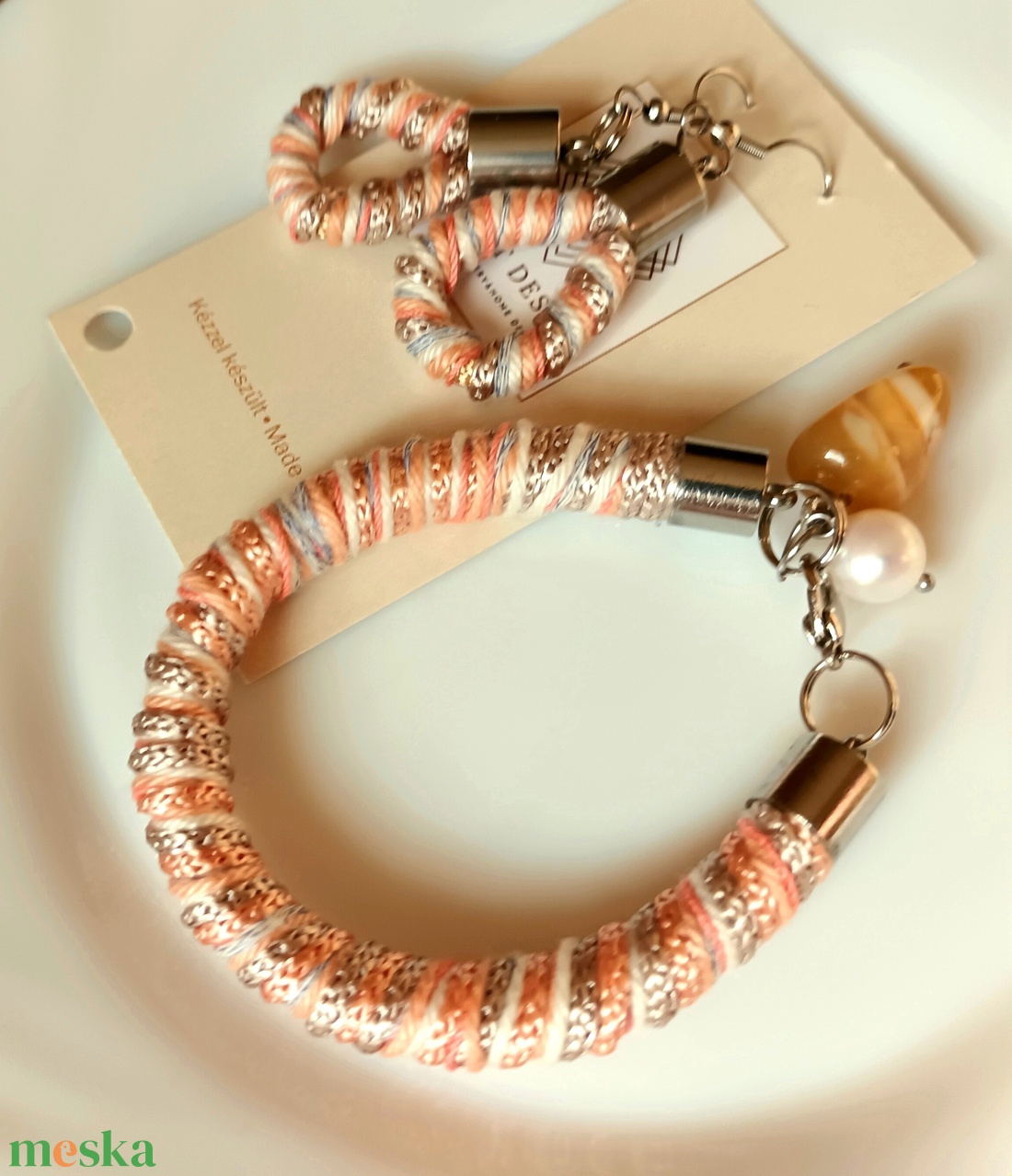 Brilles fonal karkötő ásványkővel, tenyésztett gyönggyel - ékszer - nyaklánc - statement nyaklánc - Meska.hu