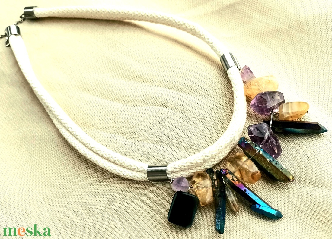 Kék,lila, sárga ásványköves statement nyaklánc - ékszer - nyaklánc - gyöngyös nyaklánc - Meska.hu