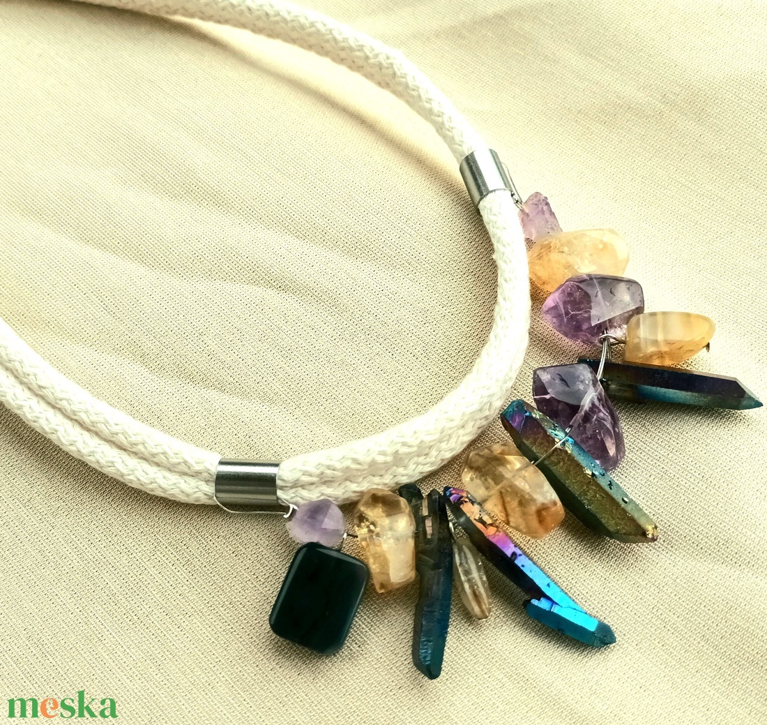 Kék,lila, sárga ásványköves statement nyaklánc - ékszer - nyaklánc - gyöngyös nyaklánc - Meska.hu