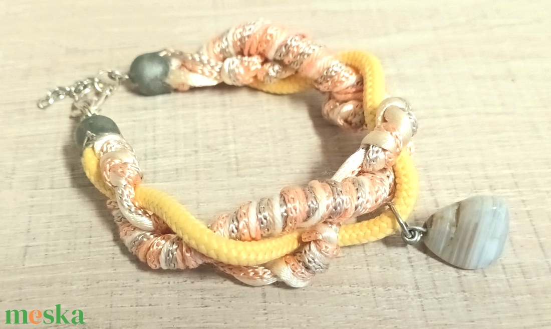 Barack, meleg sárga kötél, fonal karkötő ásványgyönggyel - ékszer - karkötő - fonott karkötő - Meska.hu