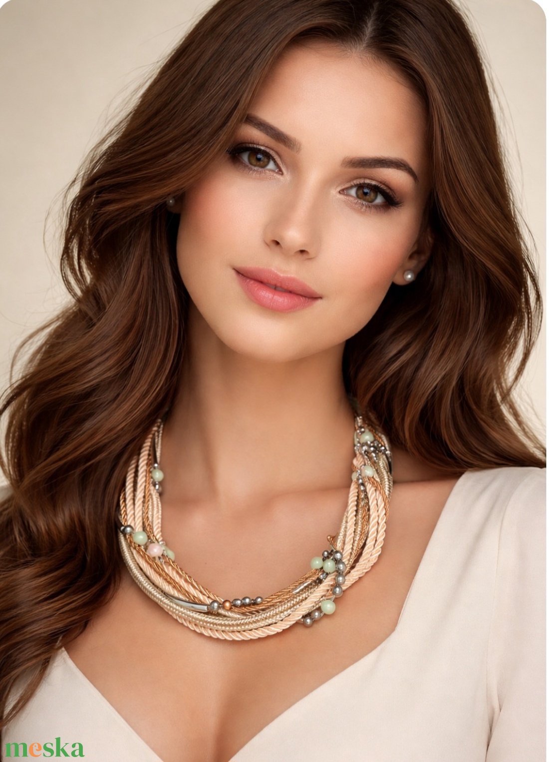 Beige, gyöngyös fúzió nyaklánc - ékszer - nyaklánc - gyöngyös nyaklánc - Meska.hu