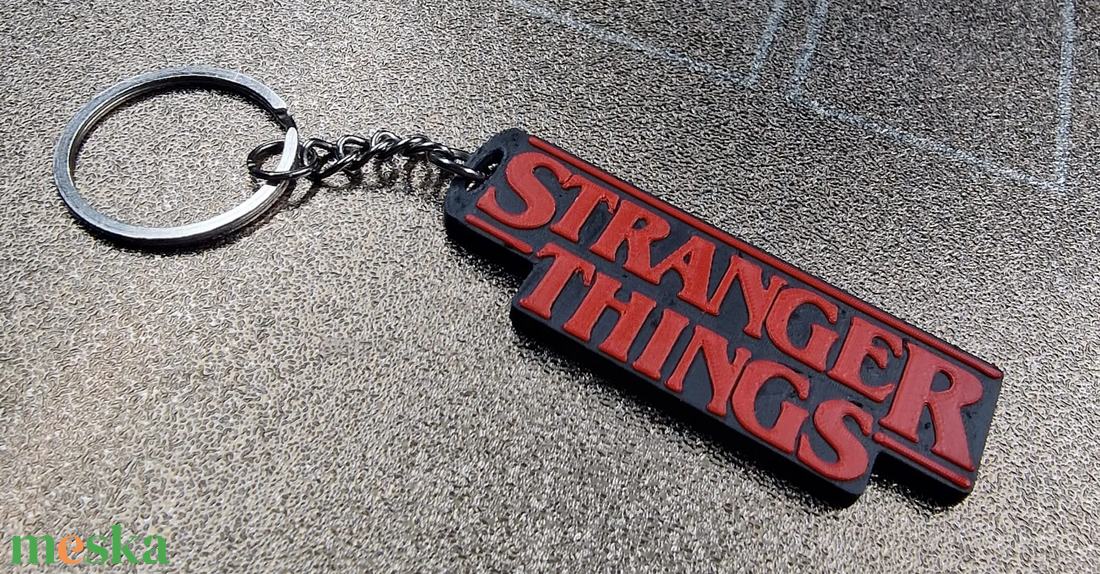 Stranger things kulcstartó - táska & tok - kulcstartó & táskadísz - kulcstartó - Meska.hu