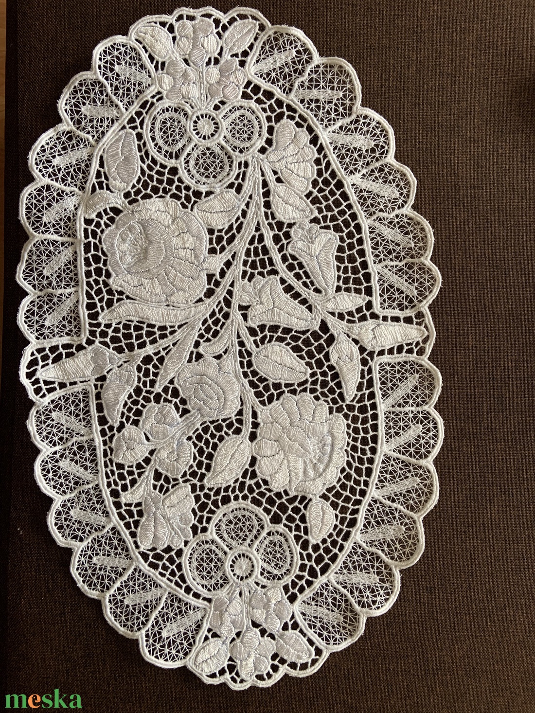 Kalocsai mintás riselt terítő - otthon & életmód - dekoráció - asztal és polc dekoráció - horgolt & csipketerítő - Meska.hu