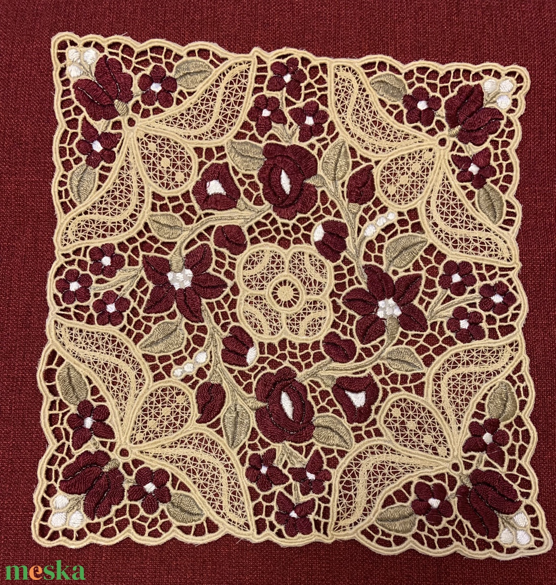 Riselt kisterítő - otthon & életmód - lakástextil - abrosz, terítő - díszterítő polcra, komódra - Meska.hu