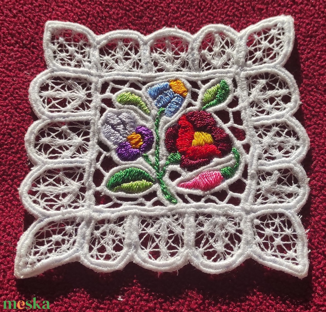 Riselt alátét - otthon & életmód - lakástextil - abrosz, terítő - díszterítő polcra, komódra - Meska.hu