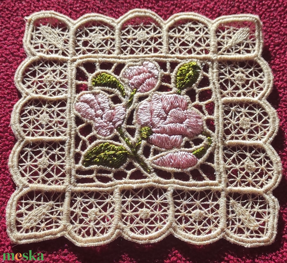 Riselt alátét - otthon & életmód - lakástextil - abrosz, terítő - díszterítő polcra, komódra - Meska.hu