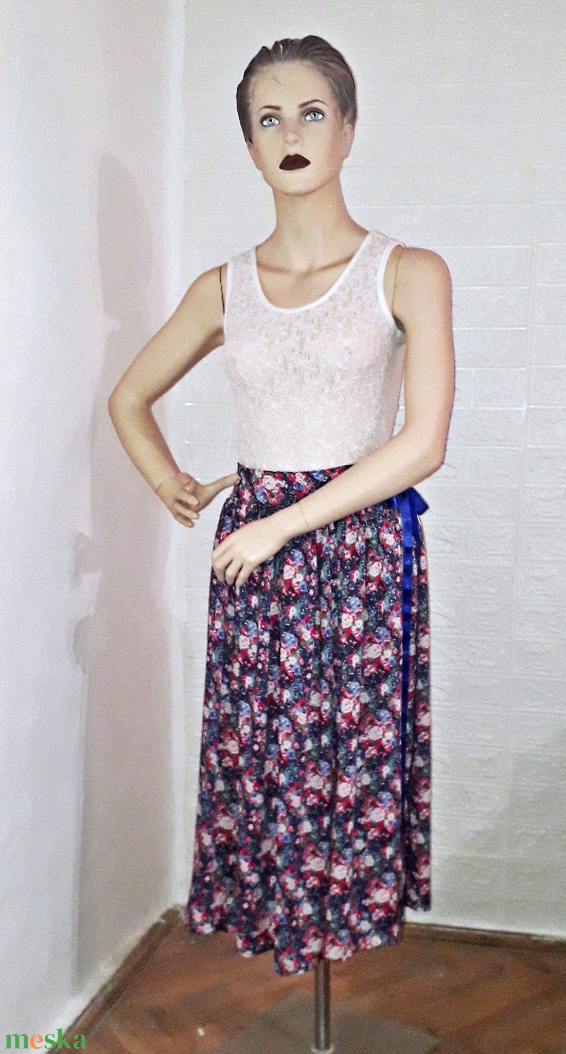 Lapszoknya - ruha & divat - női ruha - szoknya - Meska.hu