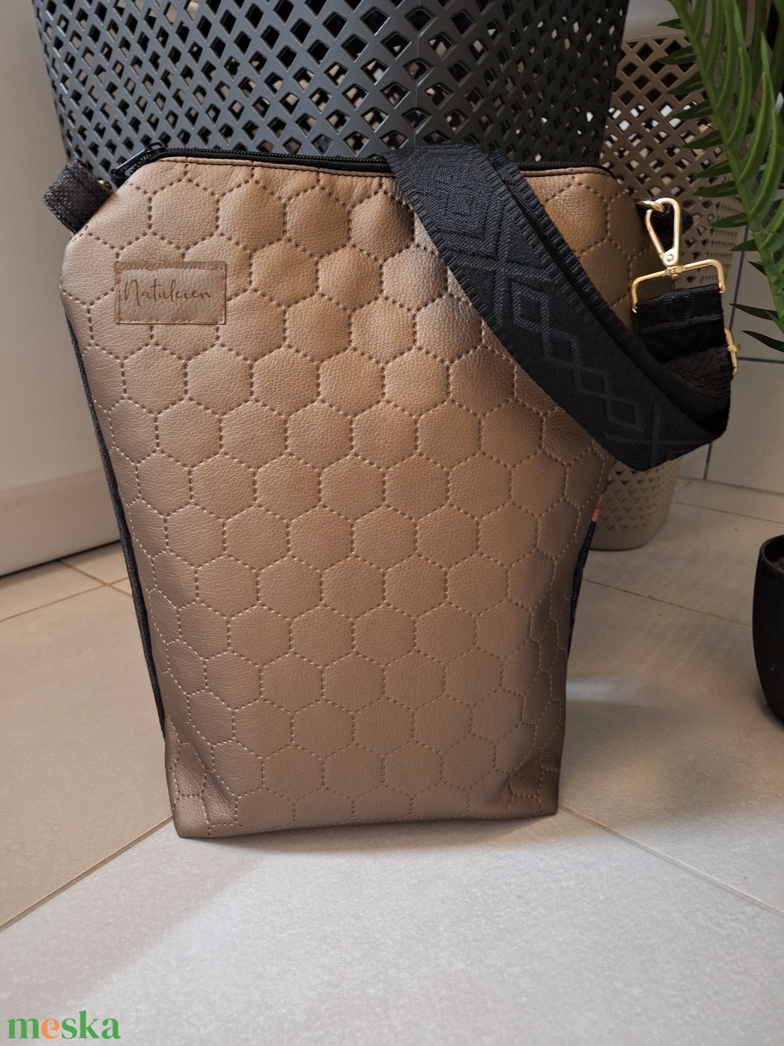 Virágos bácsi táska - táska & tok - kézitáska & válltáska - vállon átvethető táska - Meska.hu