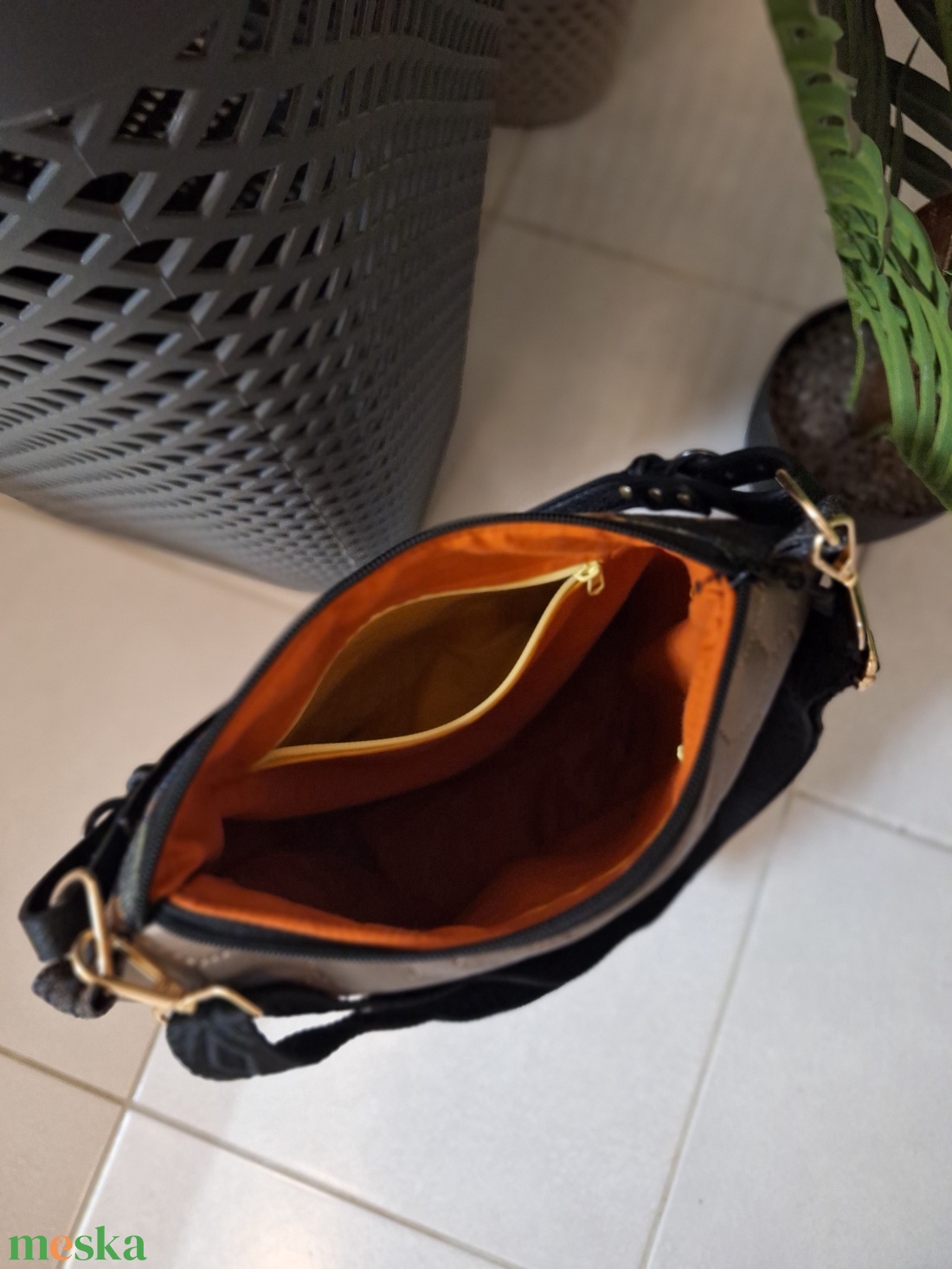 Virágos bácsi táska - táska & tok - kézitáska & válltáska - vállon átvethető táska - Meska.hu