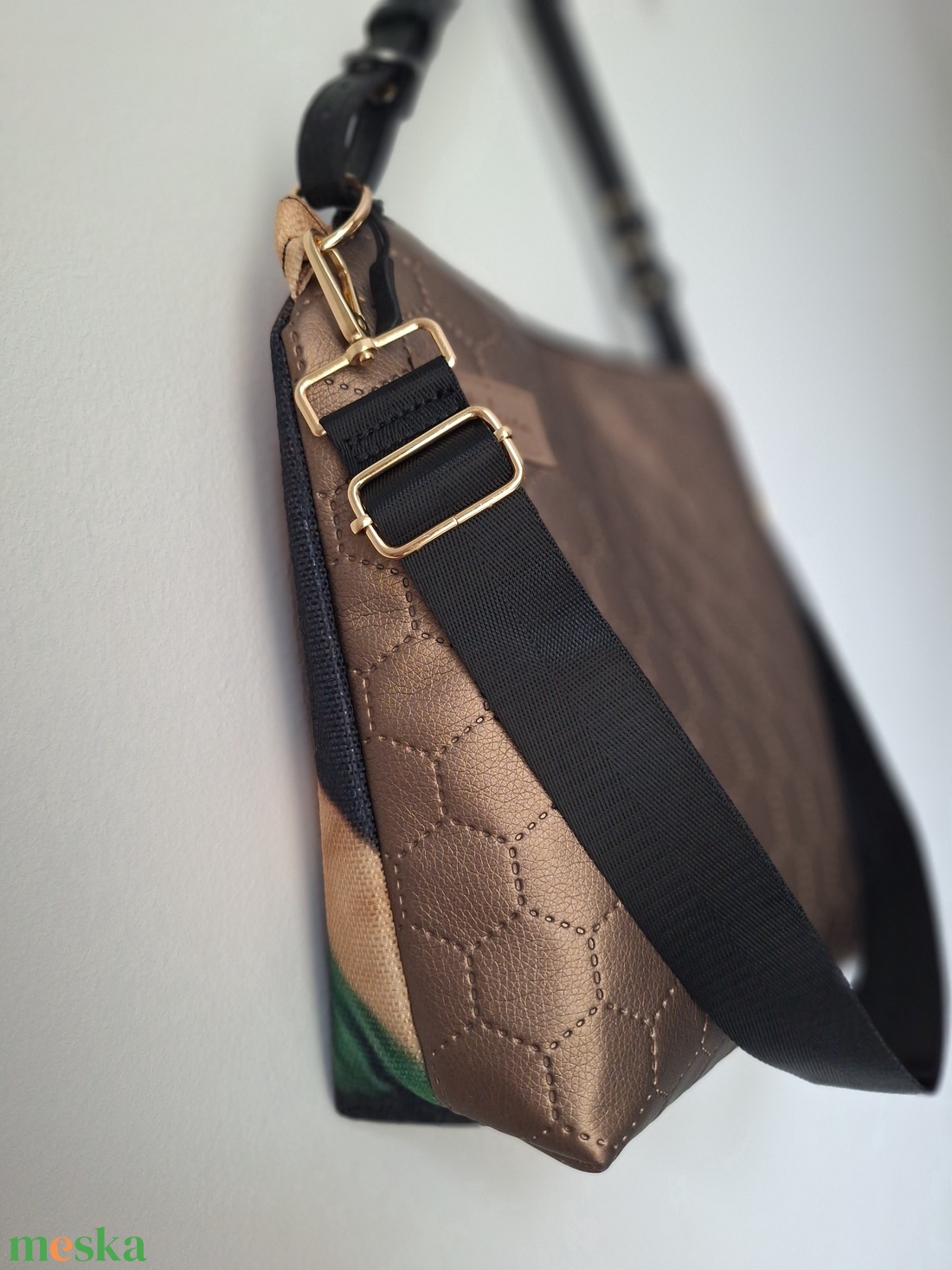 Alma táska - táska & tok - kézitáska & válltáska - vállon átvethető táska - Meska.hu