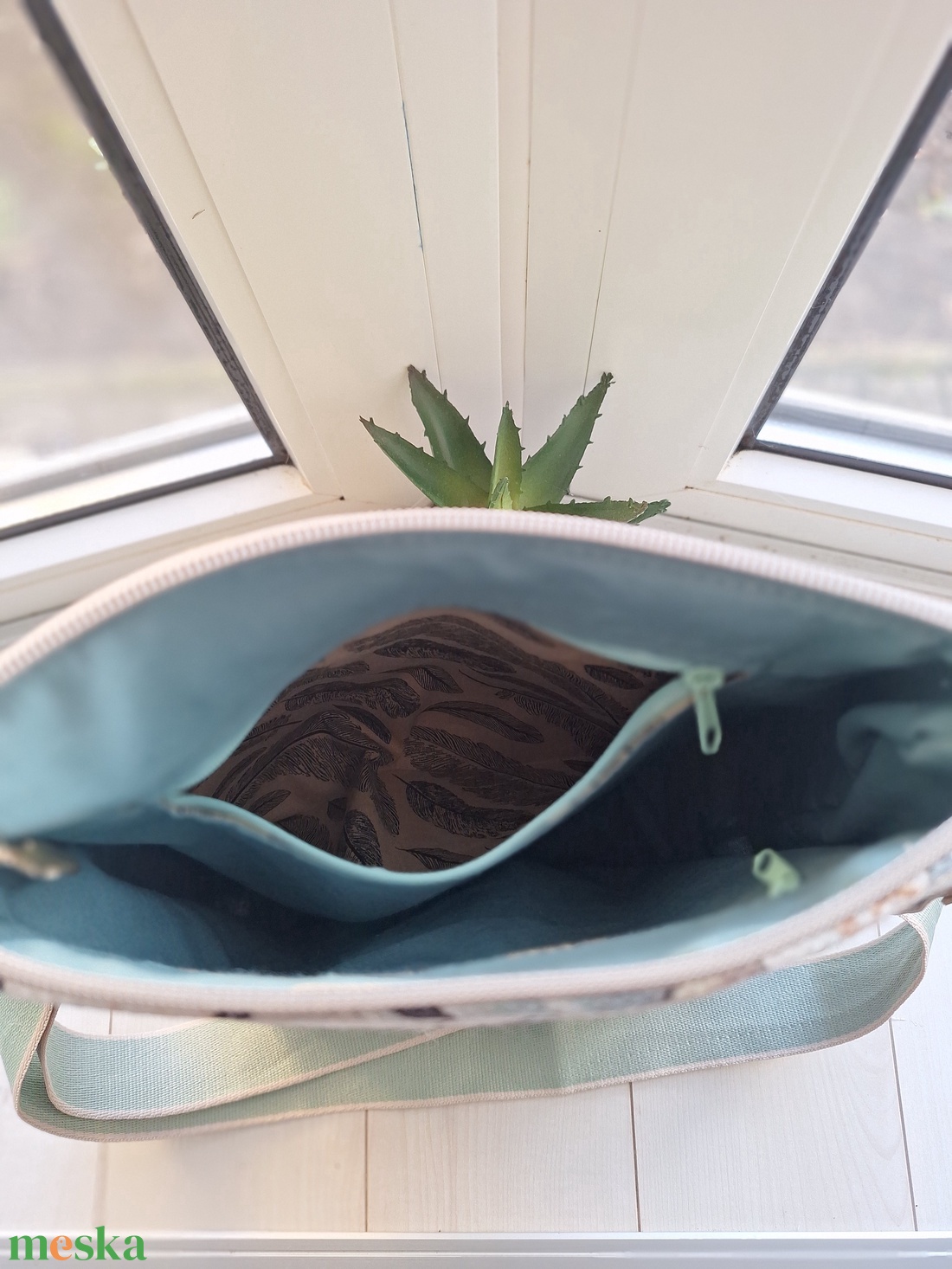 Ásvány táska - táska & tok - kézitáska & válltáska - vállon átvethető táska - Meska.hu