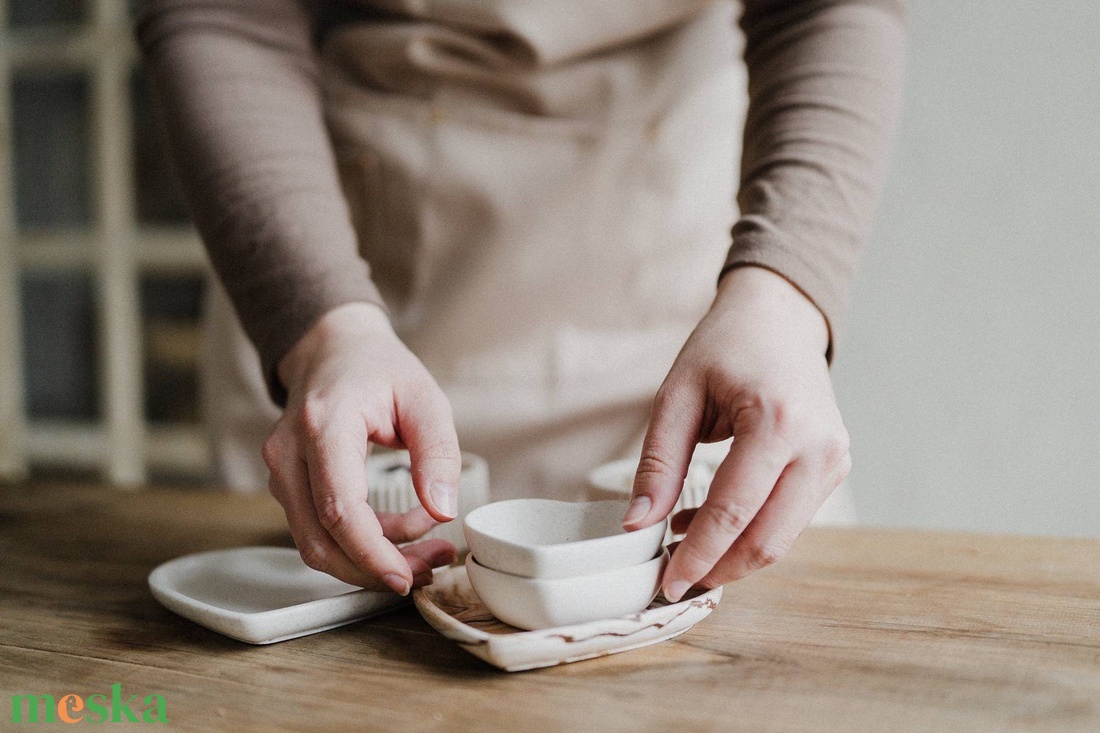 Apró szív alakú tálka  - ékszer - ékszertartó - ékszertartó tál - Meska.hu