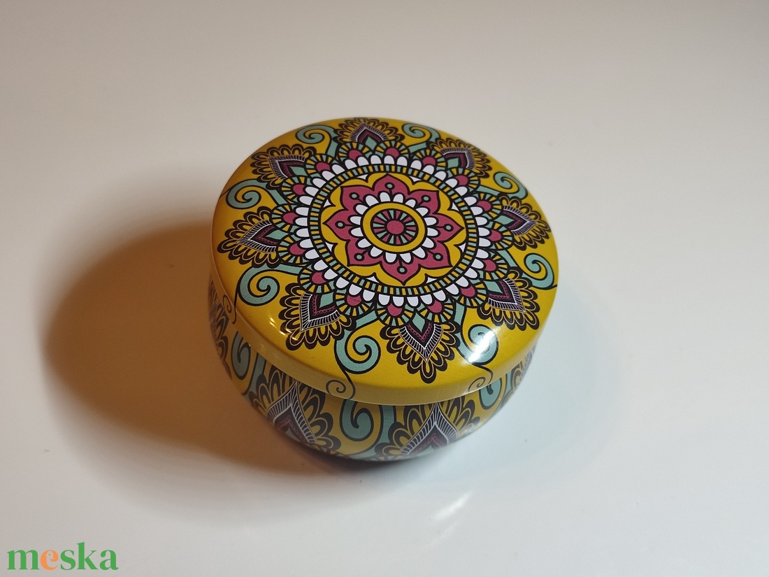 Mandala mintás illatgyertya fedeles tégelyben - otthon & életmód - gyertya, illat, aroma - gyertya - Meska.hu