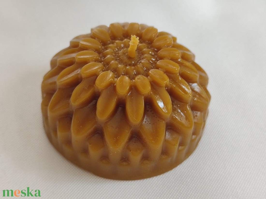 �Virág mintás méhviasz gyertya - otthon & életmód - gyertya, illat, aroma - mécses és mécsestartó - Meska.hu