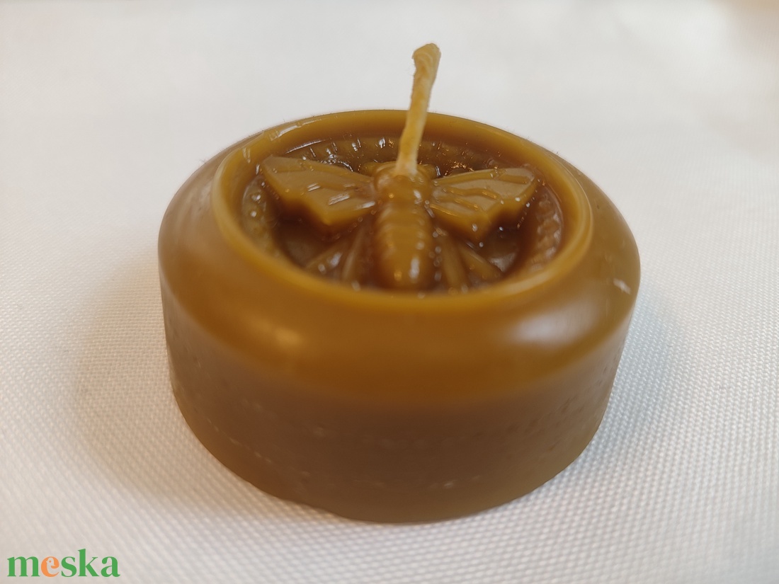 � Méhecskés méhviasz gyertya - otthon & életmód - gyertya, illat, aroma - gyertyatartó - Meska.hu
