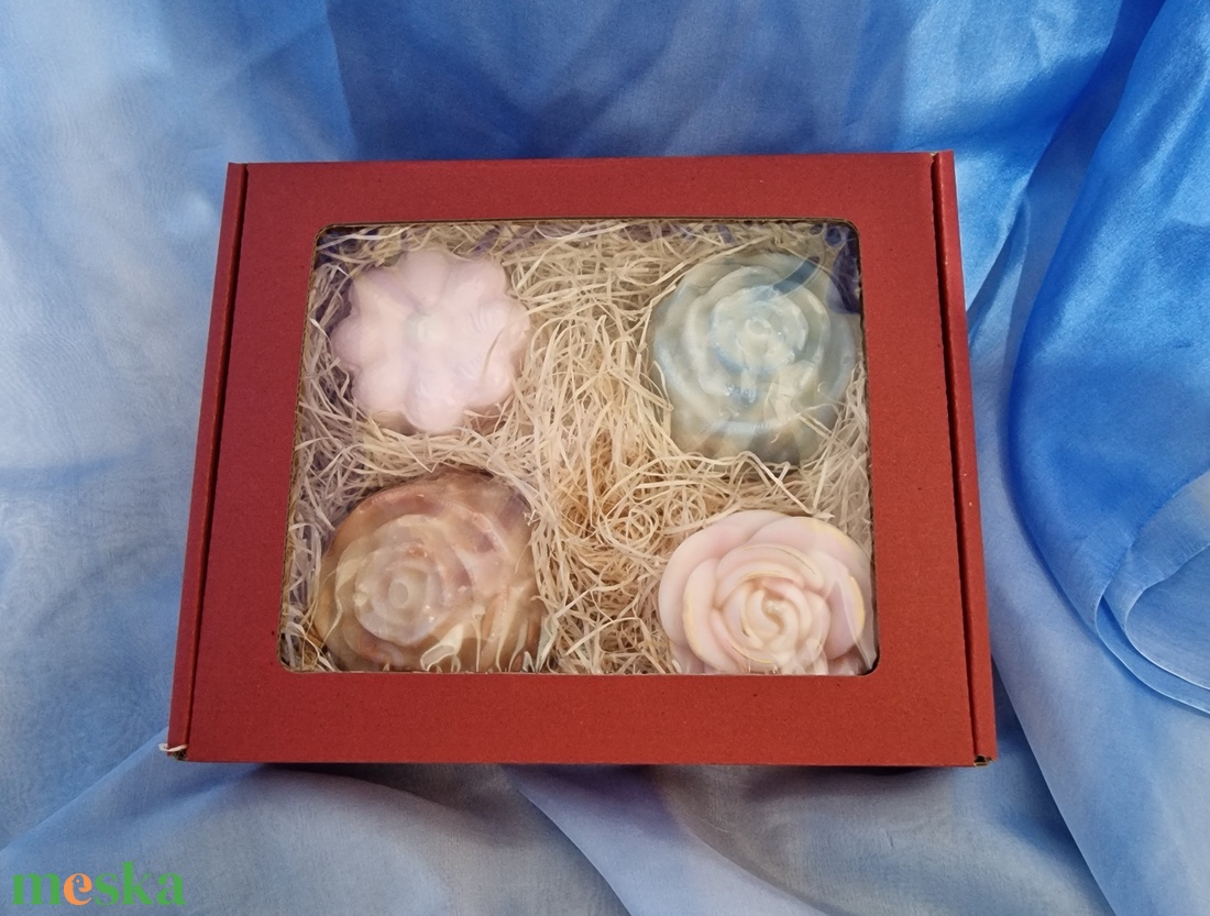 Flower Box - szépségápolás - kozmetikai ajándékcsomag - Meska.hu